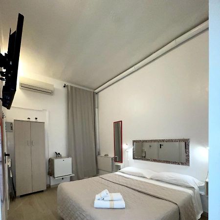 Affittacamere Guesthouse Maristella Кальярі Екстер'єр фото