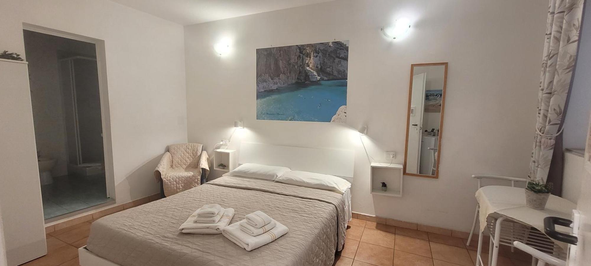 Affittacamere Guesthouse Maristella Кальярі Номер фото
